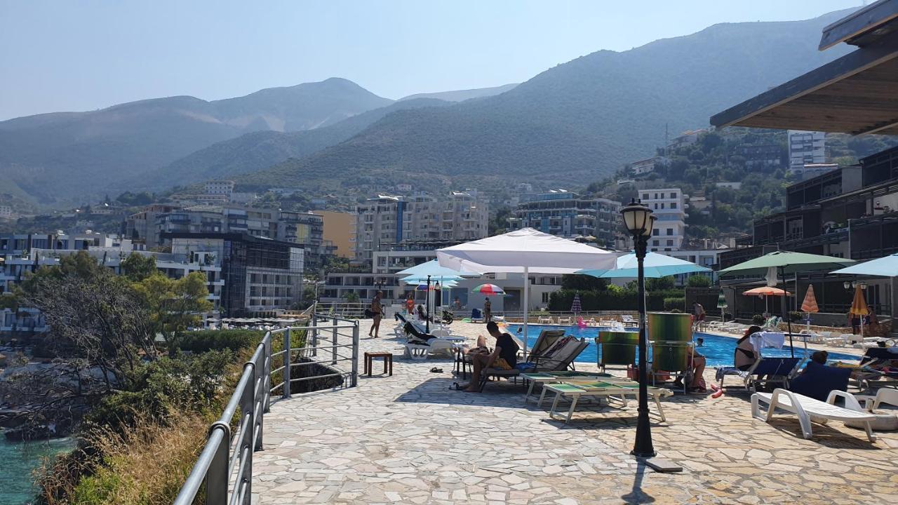 Sunset House Lägenhet Vlorë Exteriör bild