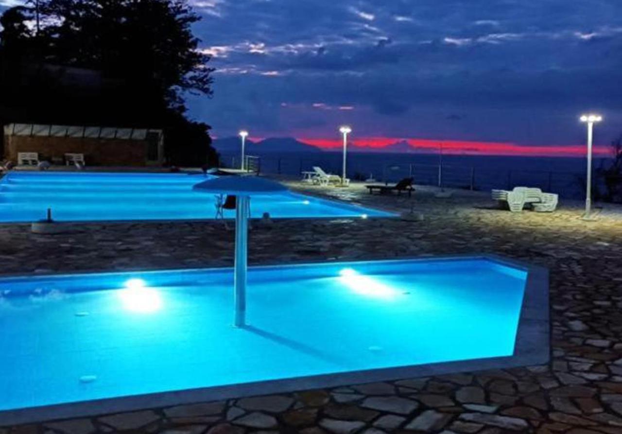 Sunset House Lägenhet Vlorë Exteriör bild