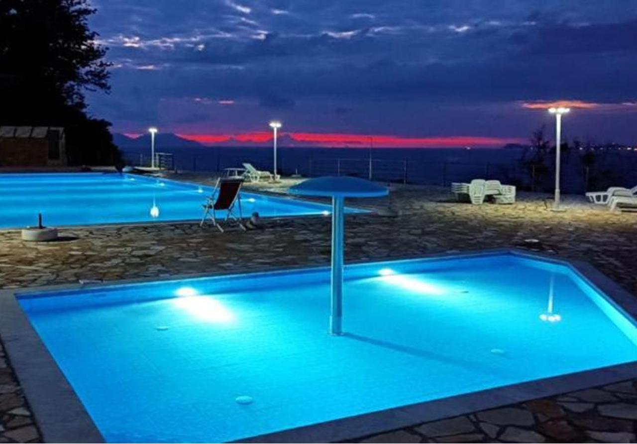 Sunset House Lägenhet Vlorë Exteriör bild