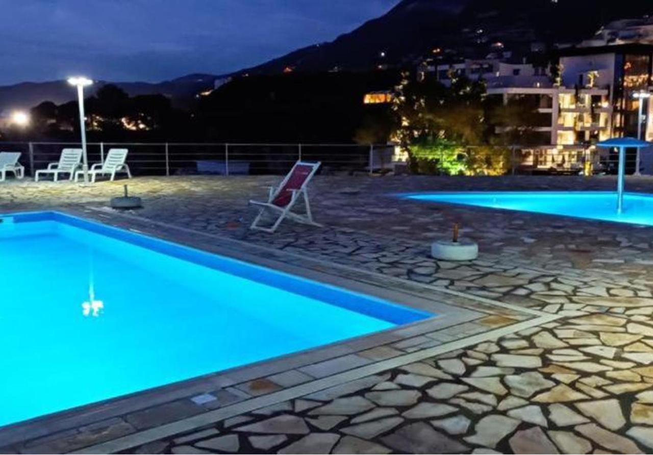 Sunset House Lägenhet Vlorë Exteriör bild