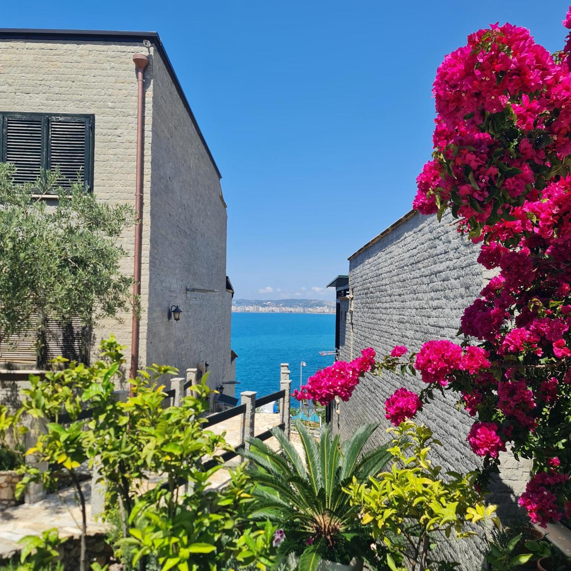 Sunset House Lägenhet Vlorë Exteriör bild